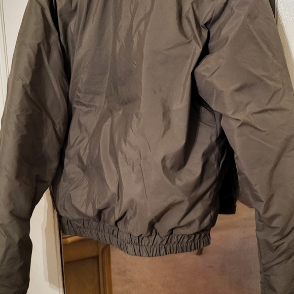 Ll bean down puffer jacket M - Picture 7 of 9